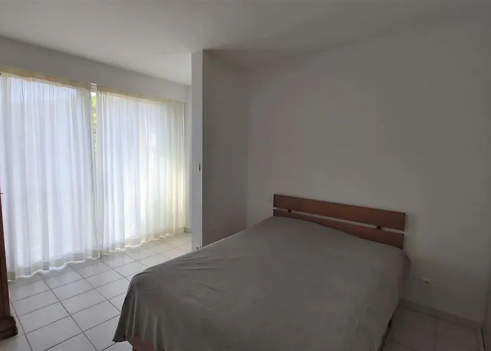 Nouveau Dans Residence Au Calme Proche Du Centre!