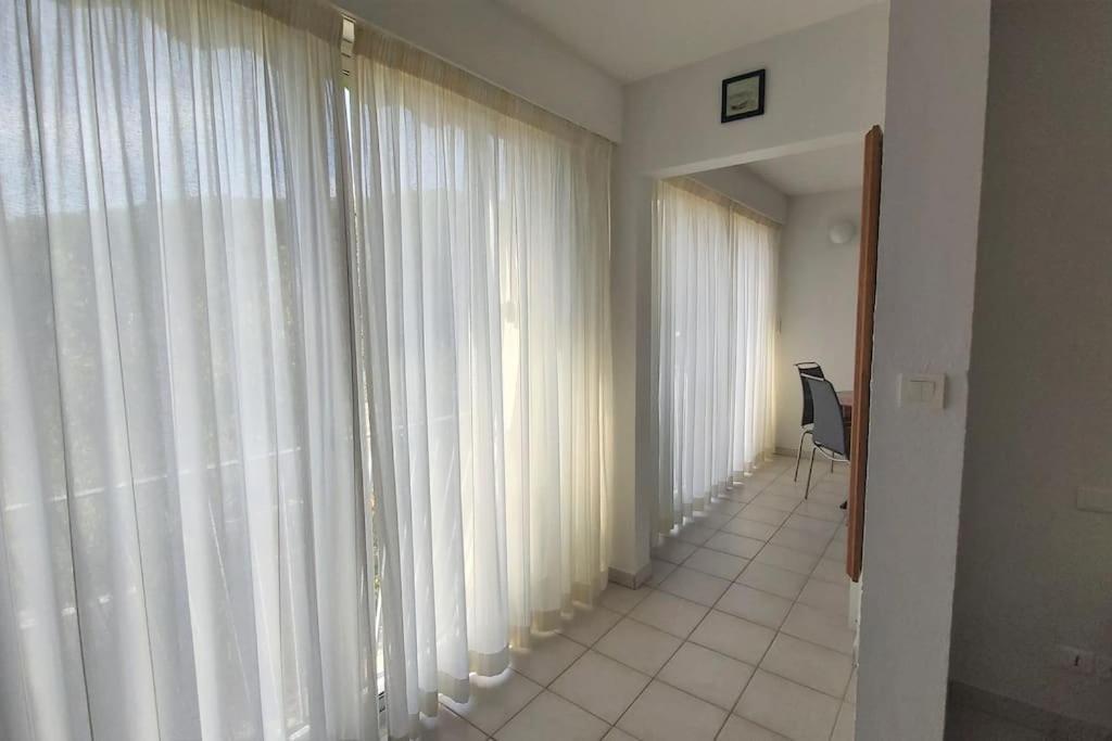 Appartement Nouveau Dans Au Calme Proche Du Centre!